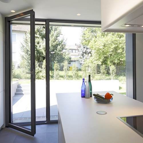 menuiseries aluminium en Charente pour particuliers : habitat résidentiel privé, logements collectifs, maison en rénovation ou projet neuf